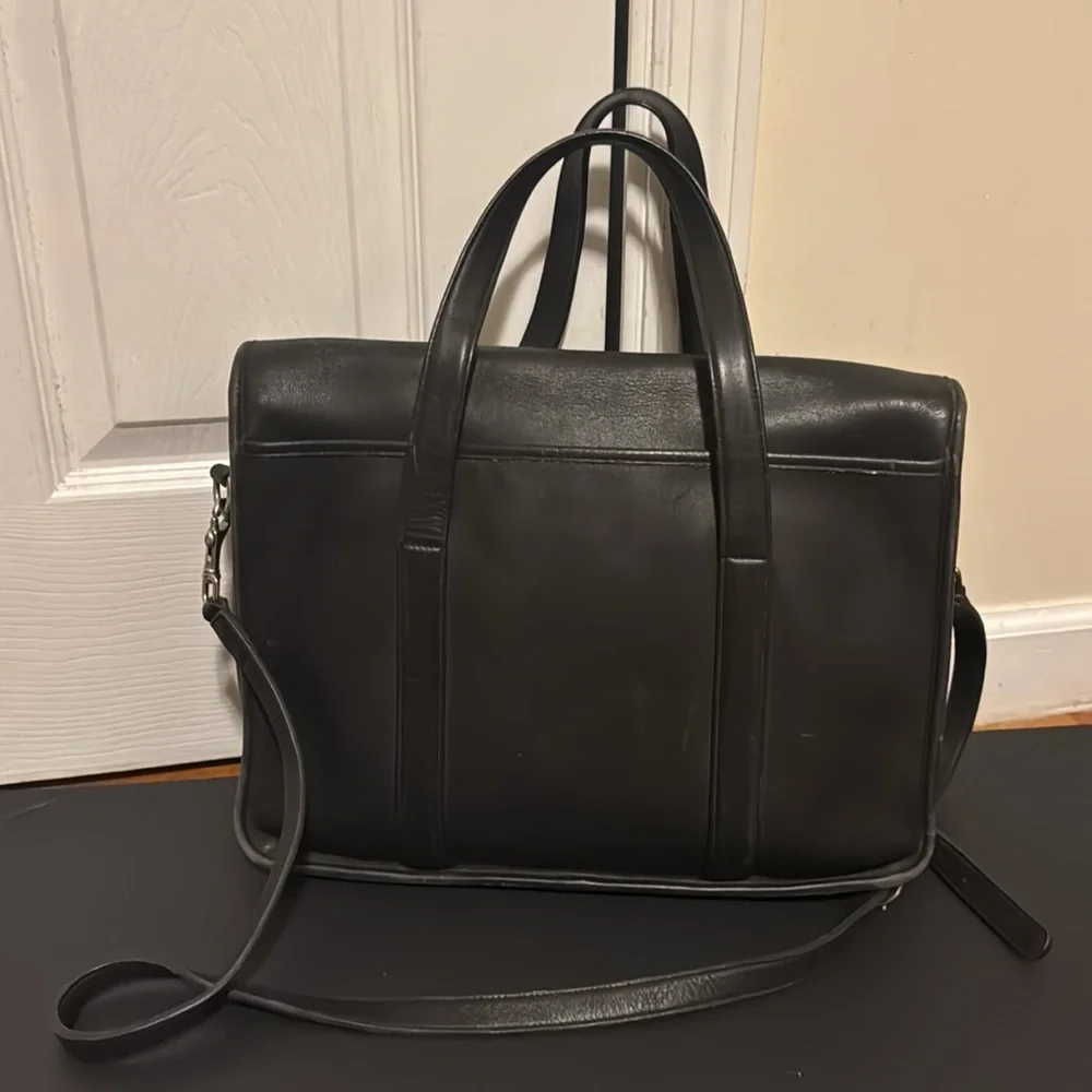Vintage Coach messenger bag